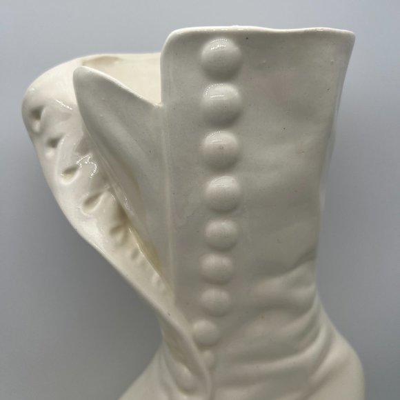 Vintage Victorian Boot Ceramic Vase - Ivory - Picture 6 of 9
